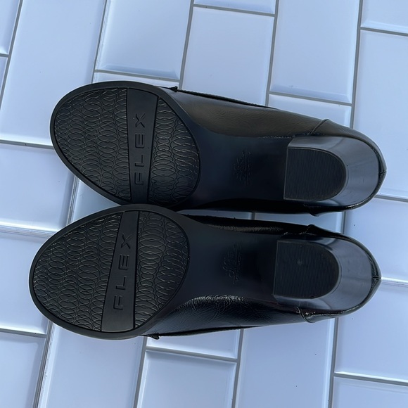 LIFE STRIDE FLEX Jordyn Velocity Memory Foam Womens Black Slip on Shoes SZ: 9.5M - Picture 9 of 17